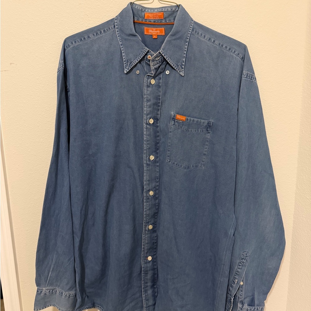 Men’s Faconnable Denim Designer Blue Button Down Shirt in Great Condition!
